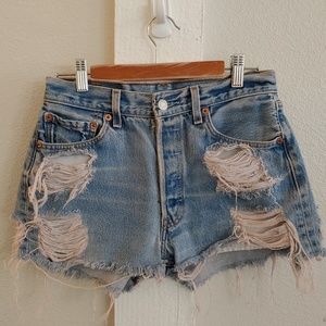 Levi's 501 Cut Offs Size 26 distressed